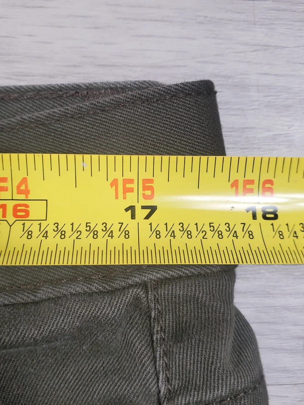 Brooks Brothers Mens 35x29 Olive Green Stretch Chino Pants